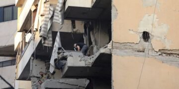 Israel Conducts Strikes in Beirut, Targeting Hezbollah Chief of Staff