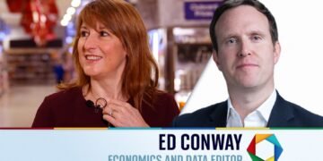 Labour's 2025 Budget Faces Risks for Upcoming Election Strategy