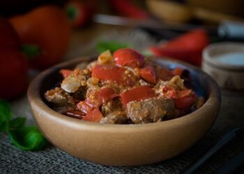 role of the liver in detoxification