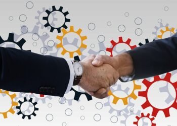 how muscles and bones work together