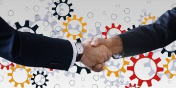 how muscles and bones work together