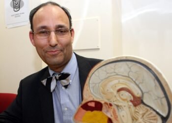 Surgeon's Return to UK in Doubt Following Allegations of Botched Operations