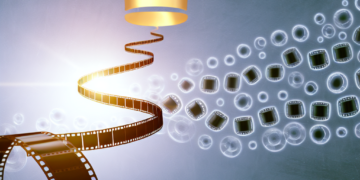 The Evolution of James Cameron: From Low-Budget Filmmaker to Blockbuster King