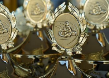 history of oscar awards ceremony