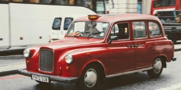 how laws are made in the united kingdom