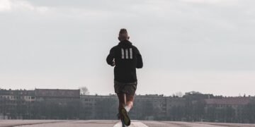 how athletes build endurance safely