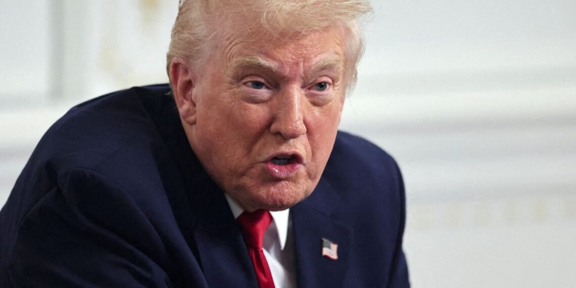 Trump Announces Imminent Land Operations Against Venezuelan Drug Gangs