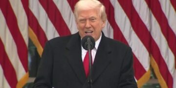 Trump Closes Airspace over Venezuela Amid Rising Tensions – World News Update