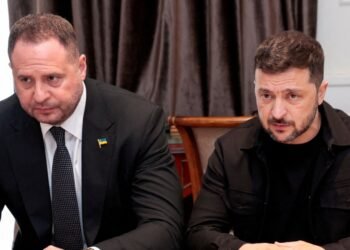 Zelenskyy Faces Key Leadership Shift with Departure of Chief of Staff