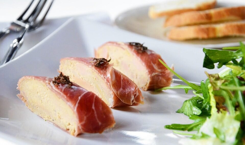 role of the liver in detoxification