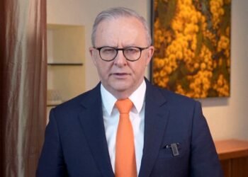 Albanese Praises 'Courage and Compassion' Following Bondi Beach Attack