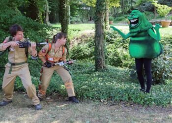 role of producers in shaping major films