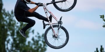 evolution of stunt work in action movies