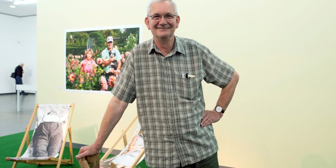 British Documentary Photographer Martin Parr Passes Away at Age [Age]