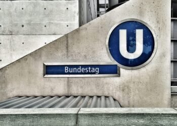 role of the civil service in government operations