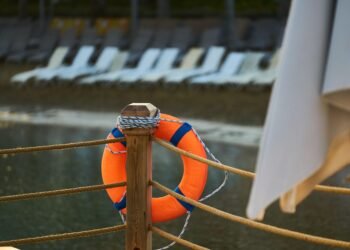 basics of first aid for common injuries