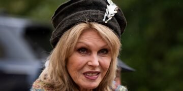 Dame Joanna Lumley Highlights Crisis of 1.5 Million Elderly Spending Christmas Alone