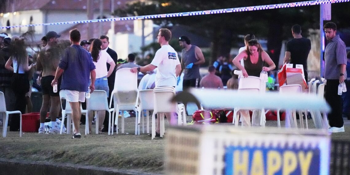 Details Emerge on Mass Shooting Incident at Sydney's Bondi Beach