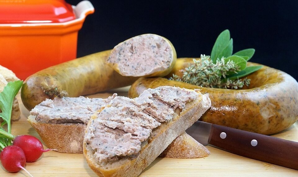 role of the liver in detoxification