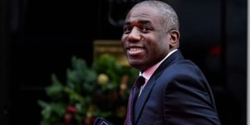 EU Customs Union Motion Approved with Support from 13 Labour MPs