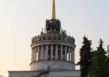 introduction to soviet montage theory