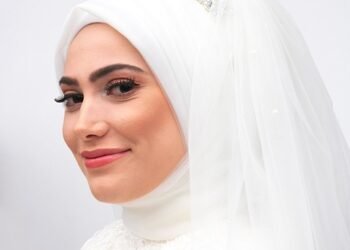 history of bridal fashion traditions