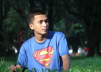 difference between viruses and bacteria