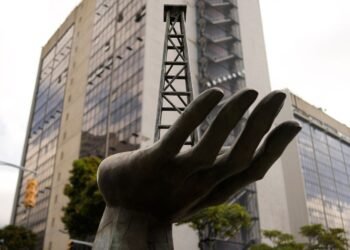 Exploring the Financial Motivations Behind Trump's Venezuela Involvement