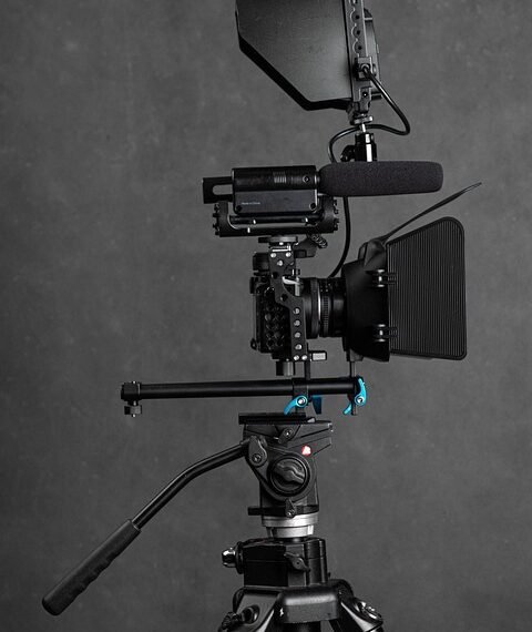 the cinematography innovations of roger deakins