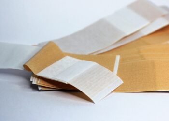 basics of first aid for common injuries