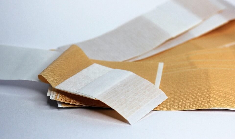 basics of first aid for common injuries