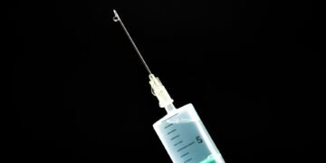 how vaccines support immunity