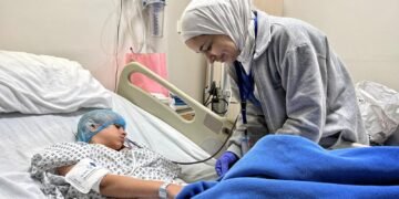 Gaza Girl, 12, Undergoes Life-Saving Brain Surgery Following Israeli Airstrike