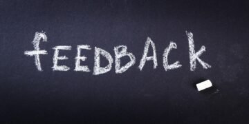 how customer feedback improves business performance