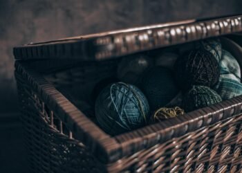 history of box office tracking and reporting