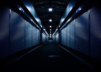 how comedy films changed from silent era to present