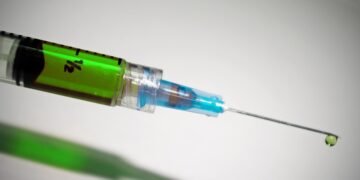 how vaccines support immunity