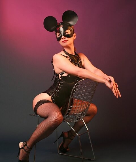 common vitamins and their roles in the body