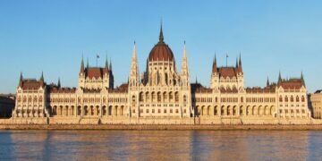 history of the british parliament development
