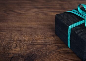 how comedy films changed from silent era to present