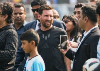 Lionel Messi Fans Create Chaos at Kolkata Stadium During India Tour Visit
