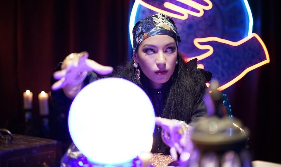 behind the scenes of practical effects in classics