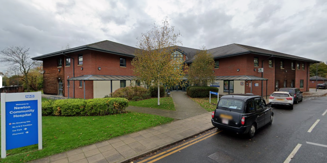 Man Detained Following Assault on Five Individuals with Weapon at Hospital