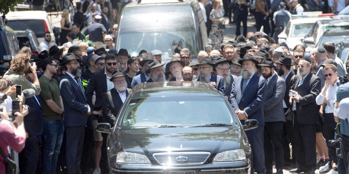 Mourners Gather to Honour Rabbi Eli Schlanger at Bondi Funeral Service