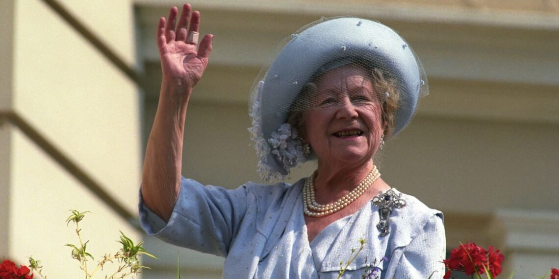 No 10 Apologises for John Major's Missteps in Birthday Message to Queen Mother