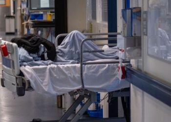 Nurses Warn NHS Patients at Risk of Suffering This Winter Amid Pressures