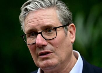 Poll Indicates Half of Voters Expect Starmer to Be Replaced by 2026 End