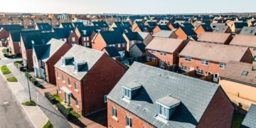 Property Investment: Insights from Winners and Losers Over the Last 15 Years