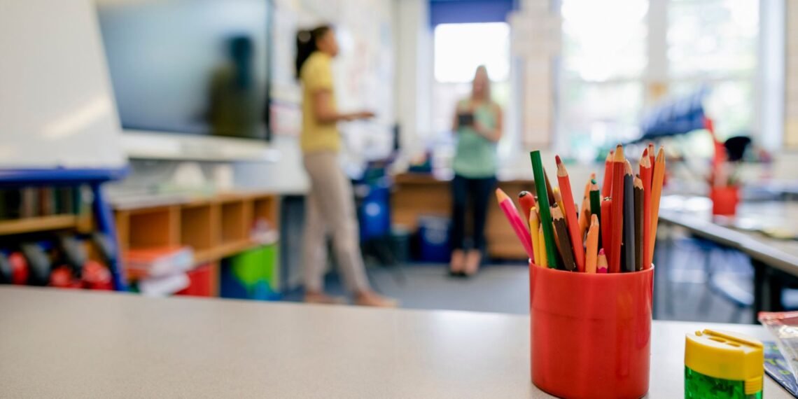 Proposal for Four-Day School Week Aims to Improve Teacher Recruitment in the UK