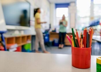 Proposal for Four-Day School Week Aims to Improve Teacher Recruitment in the UK